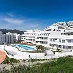 Luxueus Apt. With Panoramic View - Oceana Gardens